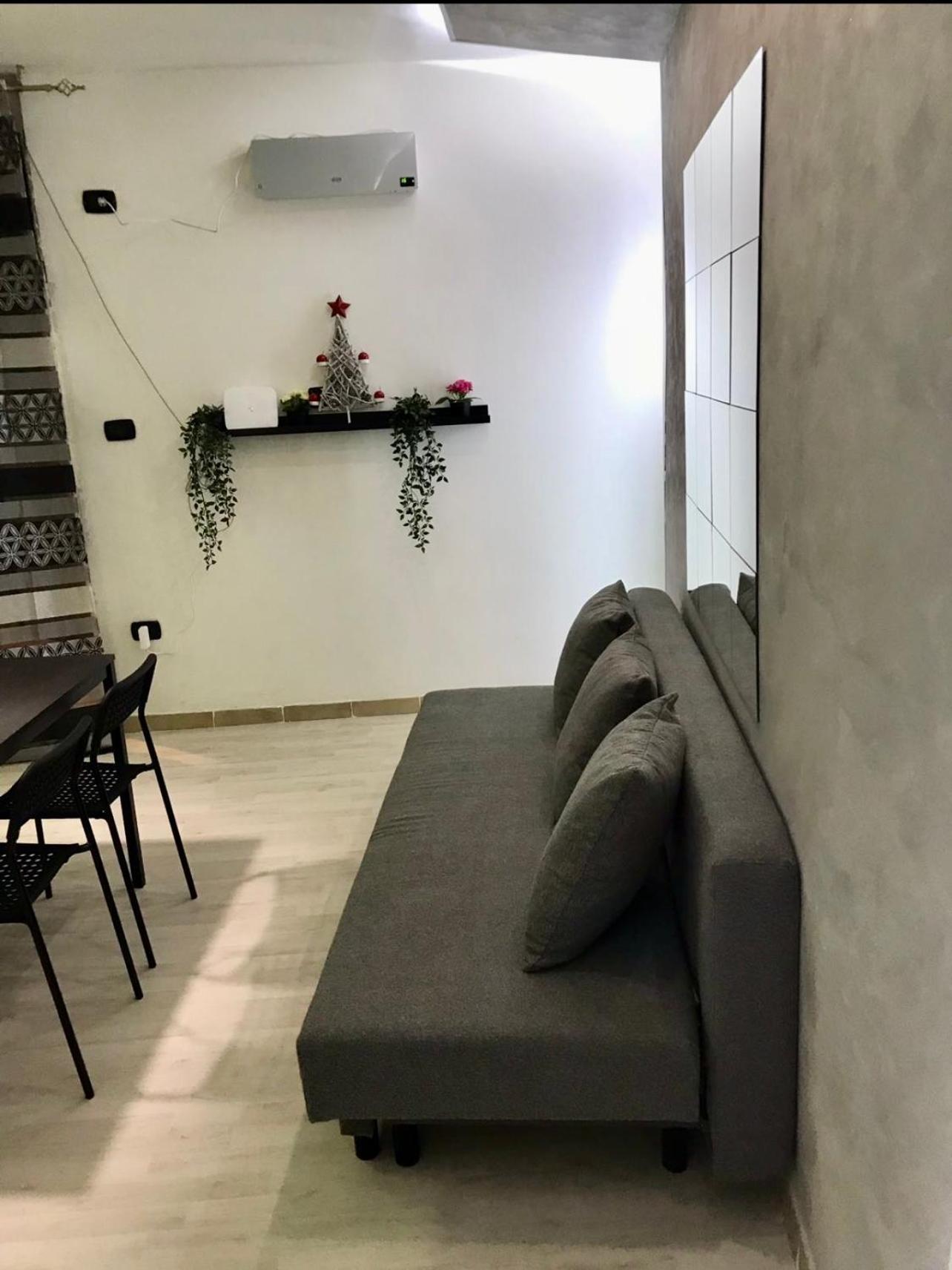 Appartamento Maclahouse Napoli Centrale Esterno foto