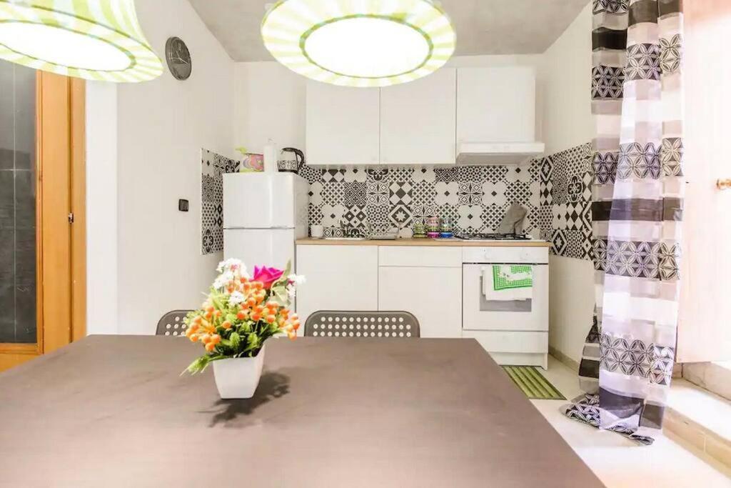 Appartamento Maclahouse Napoli Centrale Esterno foto